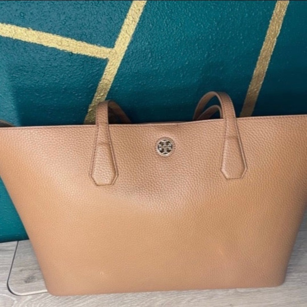 Tory Burch tote